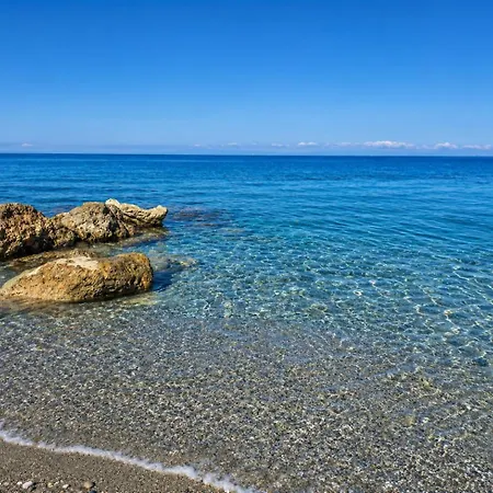 Lodge Sole E Mare
