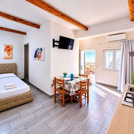 Sole E Mare Lodge *
